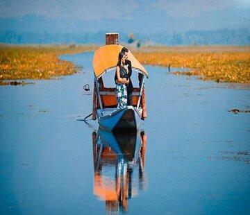 ROMANTIC SRINAGAR